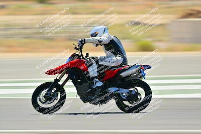 media/Sep-07-2025-TrackXperience (Sun) [[ee17e62fad]]/Level 3/Session 4 (Lower Chicane)/